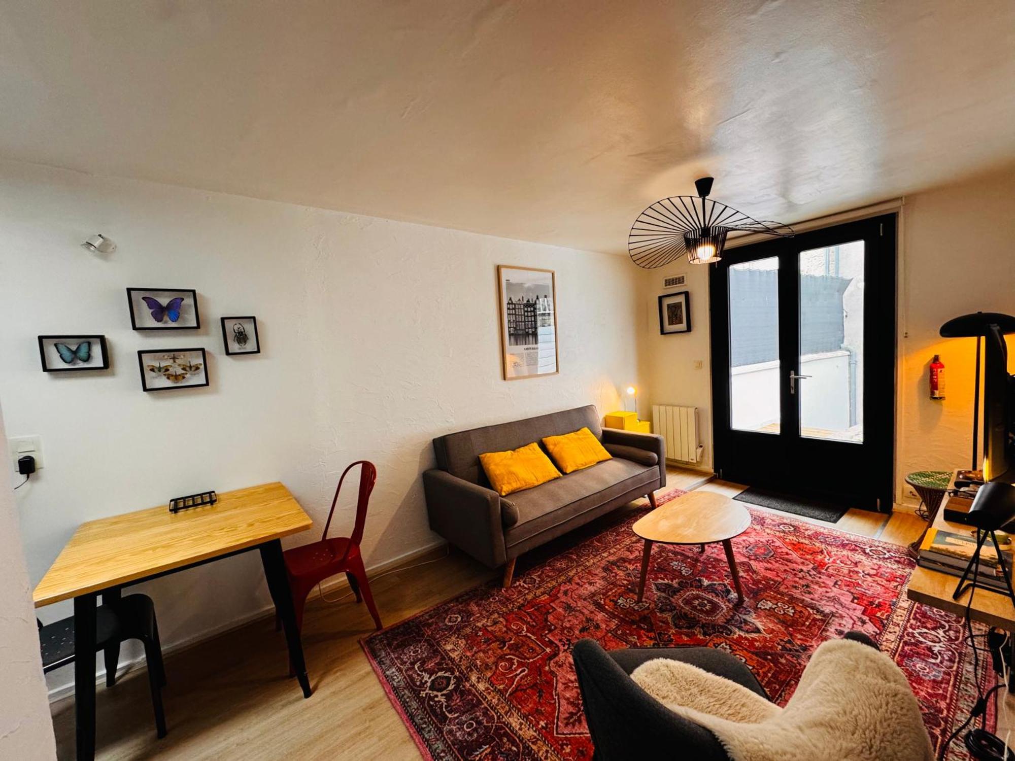 Apartament Le Petit Re, Hypercentre, Garage Prive, Terrasse Niort Zewnętrze zdjęcie